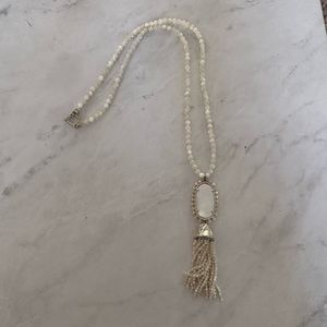 Kendra Scott Tatiana Necklace in Ivory Mother of Pearl